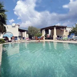hotel-aura.sicilyhotelsitaly.net/